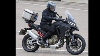 Moto - News: Ducati Multistrada V4: altre foto rubate della moto quasi definitiva