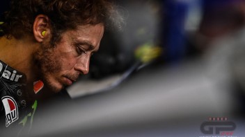 MotoGP: Rossi: "Nuova M1 ma sempre i vecchi problemi con le gomme"