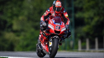 MotoGP: Petrucci: "La nuova Michelin costringe a rimparare a guidare la Ducati"