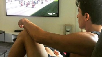 MotoGP: Marc Marquez doesn't let his rivals out of his sight... from TV at Cervera