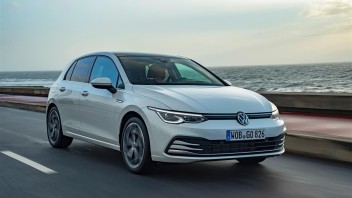 Auto - News: Volkswagen Golf 8 a metano: caratteristiche, consumi e prezzo