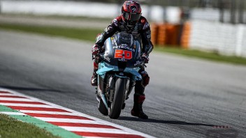 MotoGP: Quartararo firma il warm up di Barcellona, Rossi 3°, Dovizioso (14°) soffre ancora