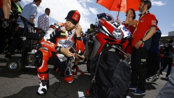 SBK: De Rosa come Zarco: partirà dalla pit lane a Barcellona