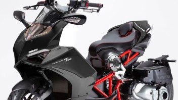 Moto - News: Ducati Dragster: l'incrocio (riuscito?!) tra una Panigale e lo scooter Italjet