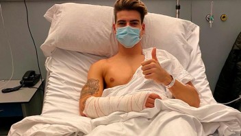 Moto2: Augusto Fernandez sotto i ferri per la sindrome compartimentale