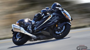 Moto - News: Suzuki Hayabusa: la terza generazione perde 7 cv ma resta un riferimento