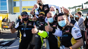 SBK: CIV SBK, il Team DMR Racing passa a Honda con Delbianco e Andreozzi