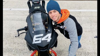 SBK: A volte ritornano: Caricasulo riabbraccia la Yamaha R6 a Misano