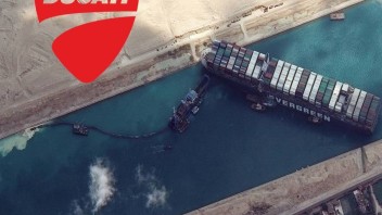 Moto - News: Canale di Suez: ritardi per Ducati a causa del blocco