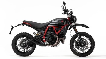 Moto - News: Ducati Scrambler Desert Sled Fasthouse: edizione limitata per celebrare la Mint 400