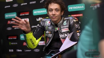 MotoGP: Rossi: “The new frame? Similar to the old one, and I have no rear grip.”