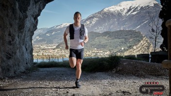 News: D-One Run, Trail Vest e Lightpack: il bello di correre senza rischi