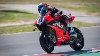 SBK: Rinaldi: "Ho portato in Ducati la pazzia romagnola. Redding il riferimento"