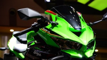 Moto - News: Kawasaki ZX-4R, per il futuro una sportiva 400 cc a 4 cilindri
