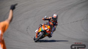 Moto3: Tris di vittorie di Pedro Acosta: trionfa a Jerez davanti a Romano Fenati