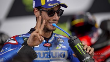 MotoGP: Pericolo scampato per Rins: solo una leggera infiammazione alla spalla