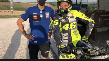 SBK: Toprak Razgatlıoğlu with Valentino Rossi at Tavullia Ranch