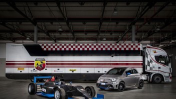 Auto - News: Abarth F595: dalla Formula 4 alla strada