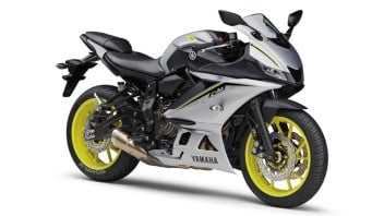 Moto - News: Yamaha R15 2022: la sorellina sportiva della R7 - Video spia