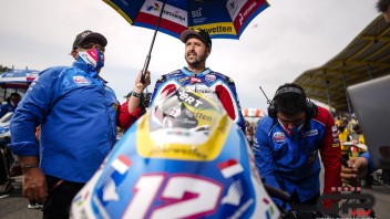 Moto2: Thomas Luthi si ritira, sarà direttore sportivo nel team PruestelGP Moto3