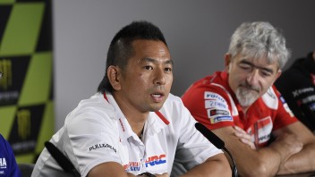 MotoGP: Yokoyama, HRC: “Marquez doesn’t know the new Michelins well yet”