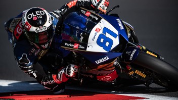 SBK: Gonzalez regola Aegerter e Caricasulo nella FP1 Supersport a Navarra