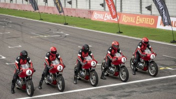 Moto - News: Royal Enfield Continental GT Cup, l'antagonista del Guzzi Fast Endurance