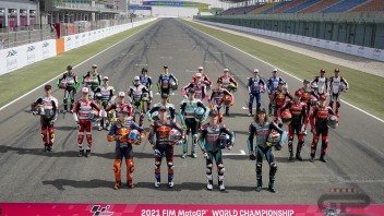 MotoGP: Aumenta l'età e diminuiscono i partecipanti: le nuove regole della FIM