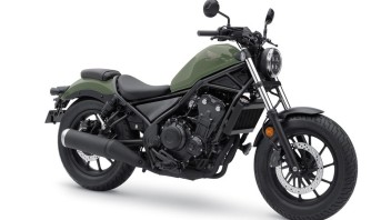 Moto - News: Honda CMX500 Rebel 2022: nuova colorazione per la custom giapponese