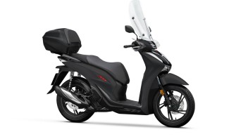 Moto - Scooter: Eicma 2021 - Honda SH125/150i 2022: tornano le livree “Sporty”