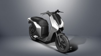Moto - Scooter: Eicma 2021 - Vmoto Fleet Concept F01: lo scooter elettrico del futuro