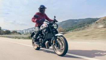 Moto - News: Eicma 2021 - Yamaha XSR700 2022: nuove grafiche e XSR700 XTribute