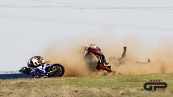 SBK: SHOCKPHOTO - What a scare! Jack Miller really risked it at The Bend.