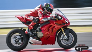 Moto - News: Ducati: 59.447 moto vendute in tutto il mondo, il 2021 miglior anno di sempre