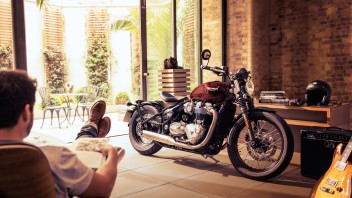 Moto - News: Triumph Easy Winter: sconti e manutenzione Made in Hinckley