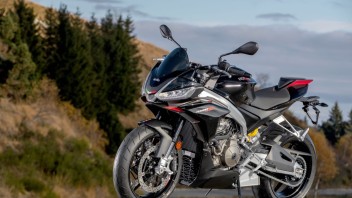 Moto - News: Aprilia Tuono 660 Factory: svelato il prezzo