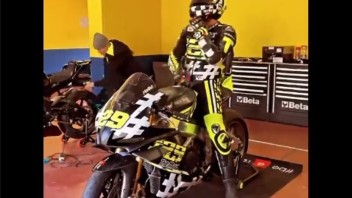 MotoGP: Sorpresa a Vallelunga: Andrea Iannone in pista con l’Aprilia RSV4