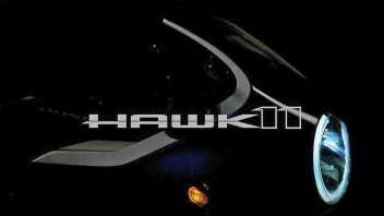 Moto - News: Honda Hawk 11: la cafe racer con motore Africa Twin arriva il 19 marzo