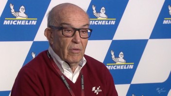 MotoGP: Ezpeleta: "Un aereo rotto a Mombasa e guerra in Ucraina i problemi"