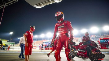 MotoGP: GP QATAR, HYPERGALLERY; a 350 Km/h sotto le luci