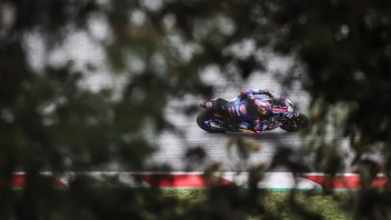 SBK: Test Barcellona: la pioggia guasta i piani, Toprak resiste al comando