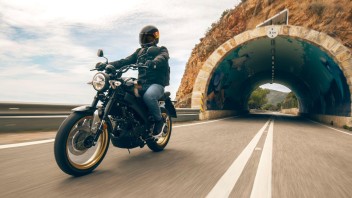 Moto - News: Yamaha XSR125 Legacy: ottavo di litro senza tempo