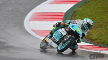 Moto3: FP3- Pioggia forte a Portimao: impossibile migliorarsi, Foggia va in Q1