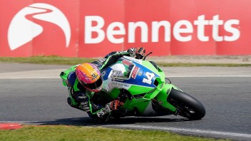 SBK: Lee Jackson riporta Kawasaki alla vittoria nel BSB a Oulton Park