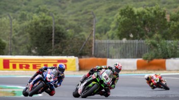 SBK: Toprak getta la vittoria all’aria, Rea ringrazia e vince la gara sprint 