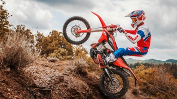 Moto - News: Betamotor RR Enduro MY 2023: novità interessanti per le tassellate italiane