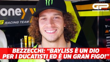 MotoGP: VIDEO - Bezzecchi: "Bayliss è un dio per i ducatisti ed è un gran figo"