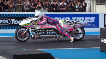 Moto - News: VIDEO - Eric "Rocketman" Teboul polverizza il record sul 1/4 di miglio!