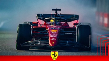 Auto - News: Ferrari risponde a Ducati: pole di Leclerc a Singapore, la 9a stagionale!