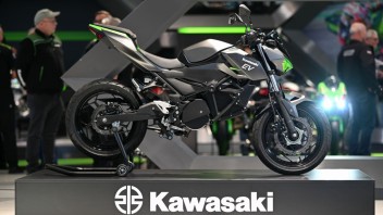 Moto - News: Kawasaki, a Intermot entra nel futuro elettrico con il prototipo definitivo